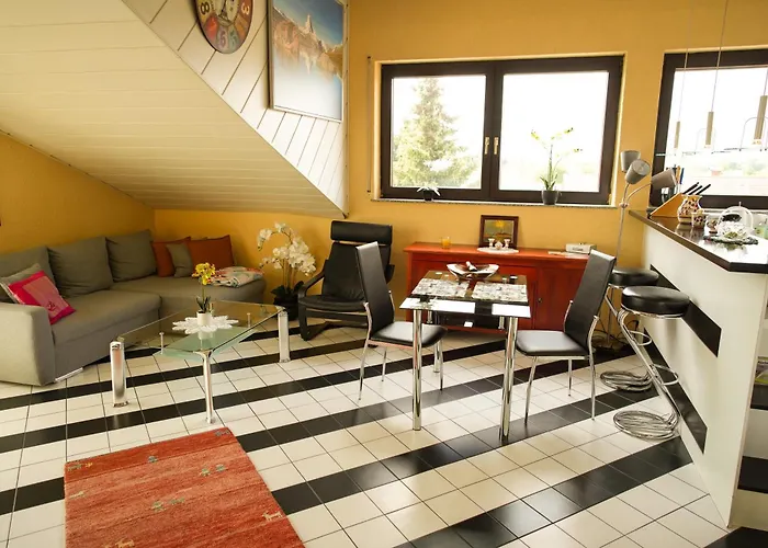 Schoenes Studio In Der Rheinebene, Zentral Gelegen