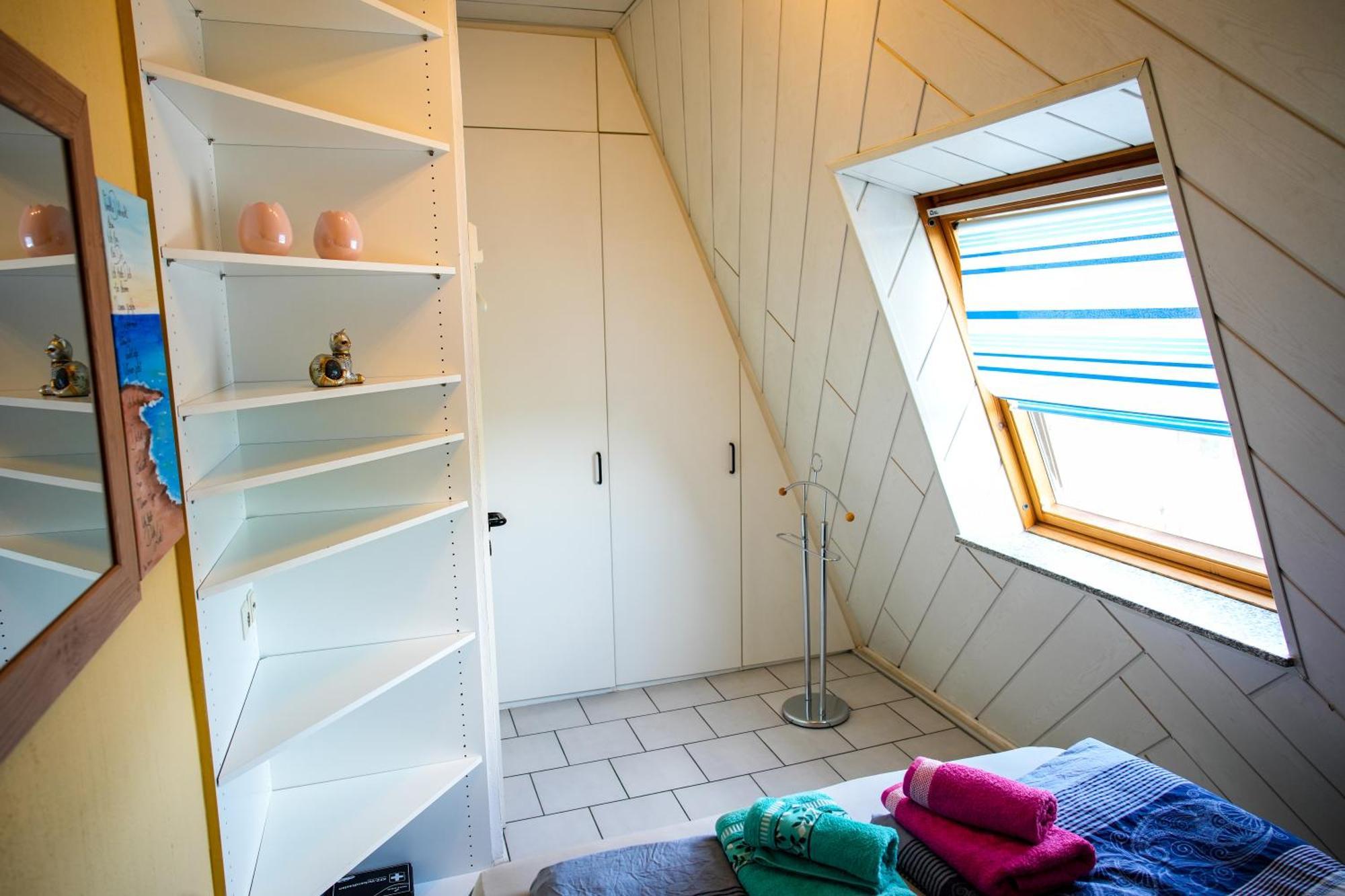 Apartment Schoenes In Der Rheinebene, Zentral Gelegen *